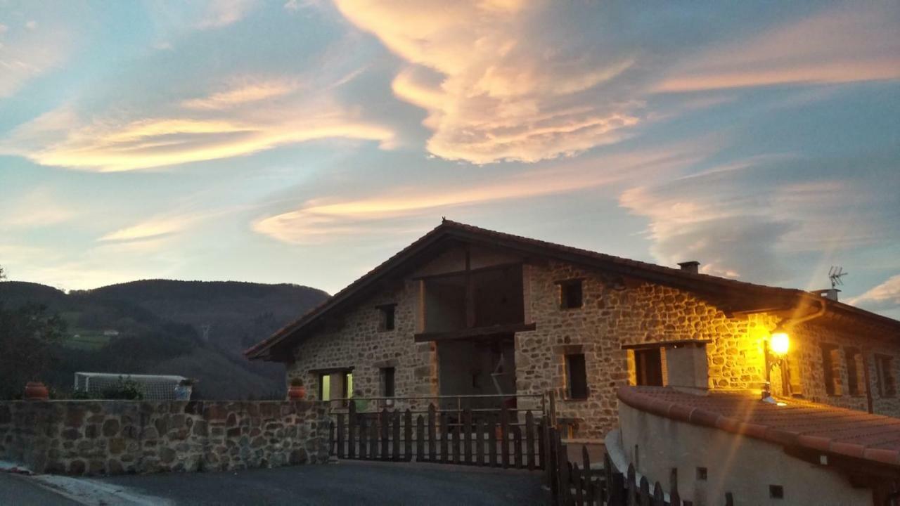 Gorosarri Apartment Escoriaza Bagian luar foto